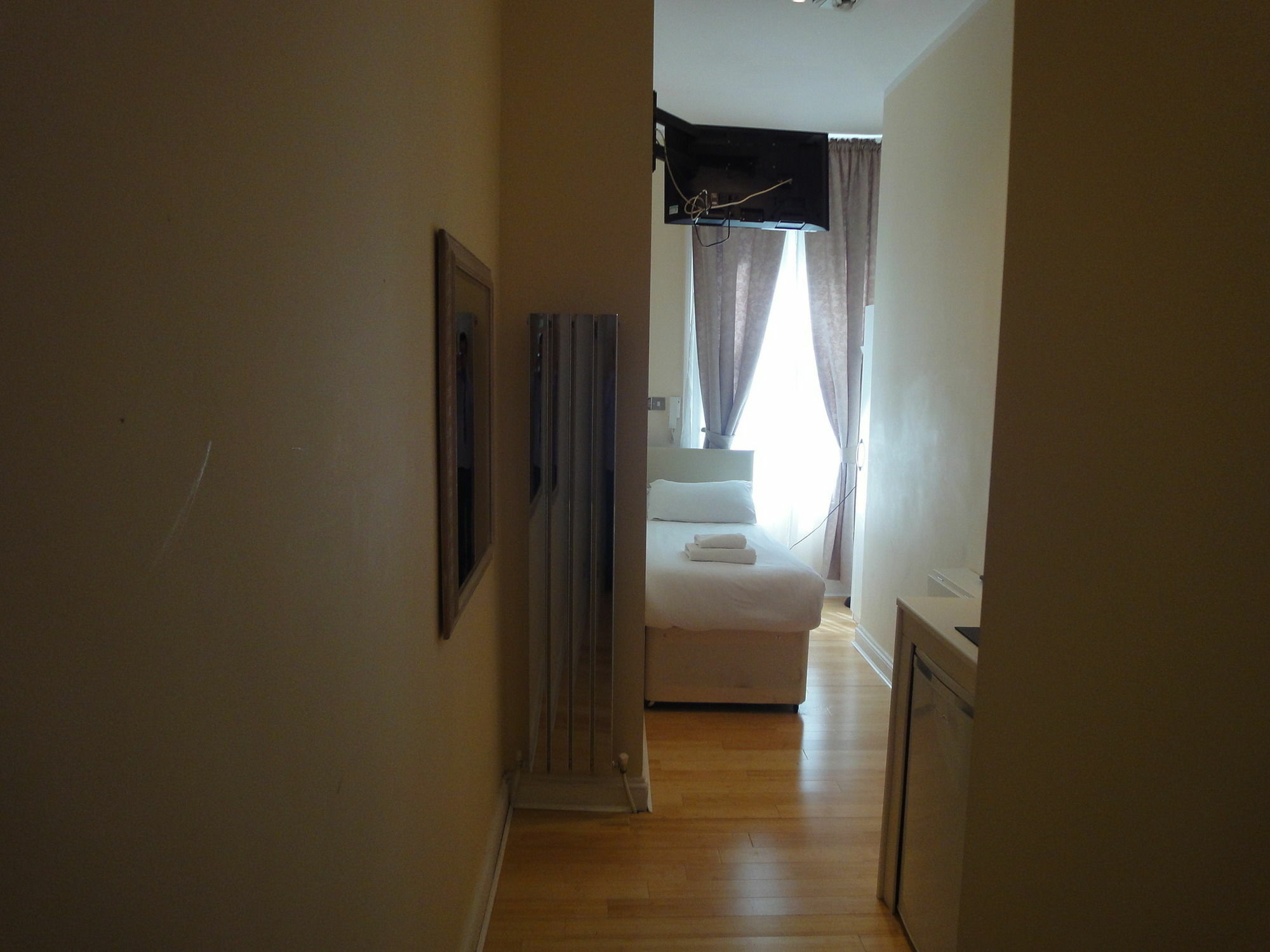 Dylan Kensington Aparthotel London